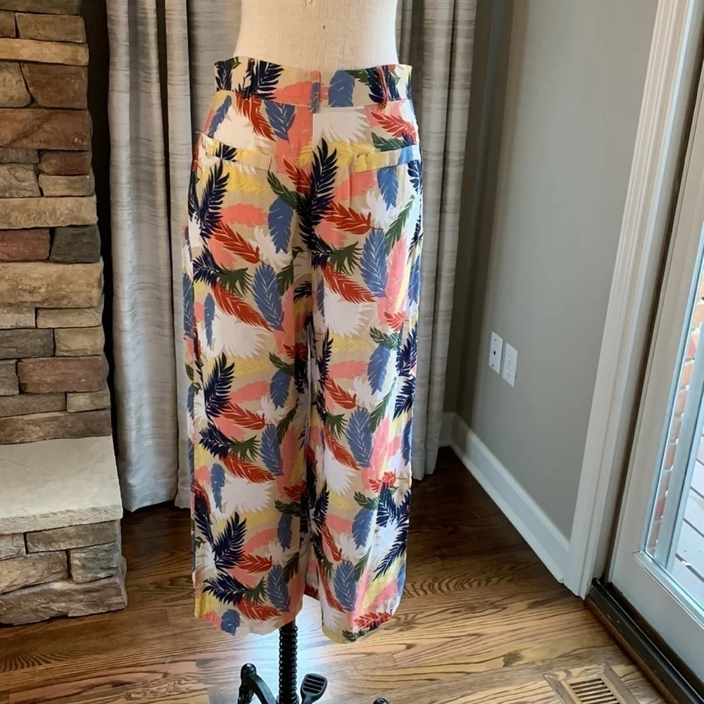 Love & Harmony sz L high rise wide leg cropped floral button up pants